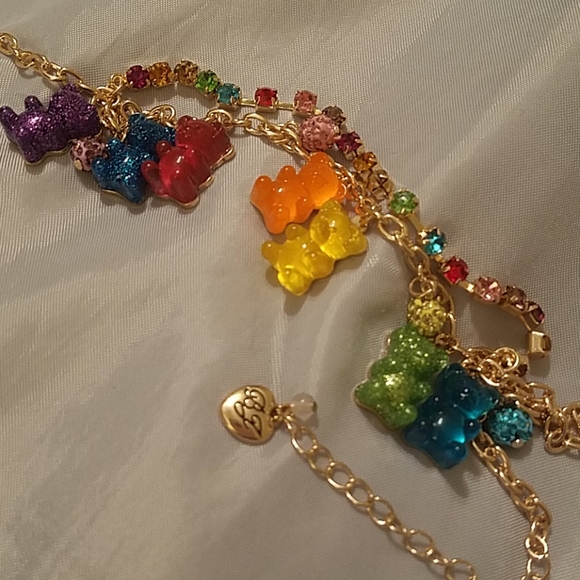 Betsey Johnson gummy bears necklace Nwt - Picture 2 of 5